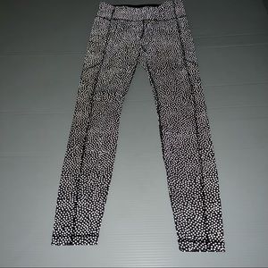 Lululemon Speed Tight Reflective Frozen Fizz, 4